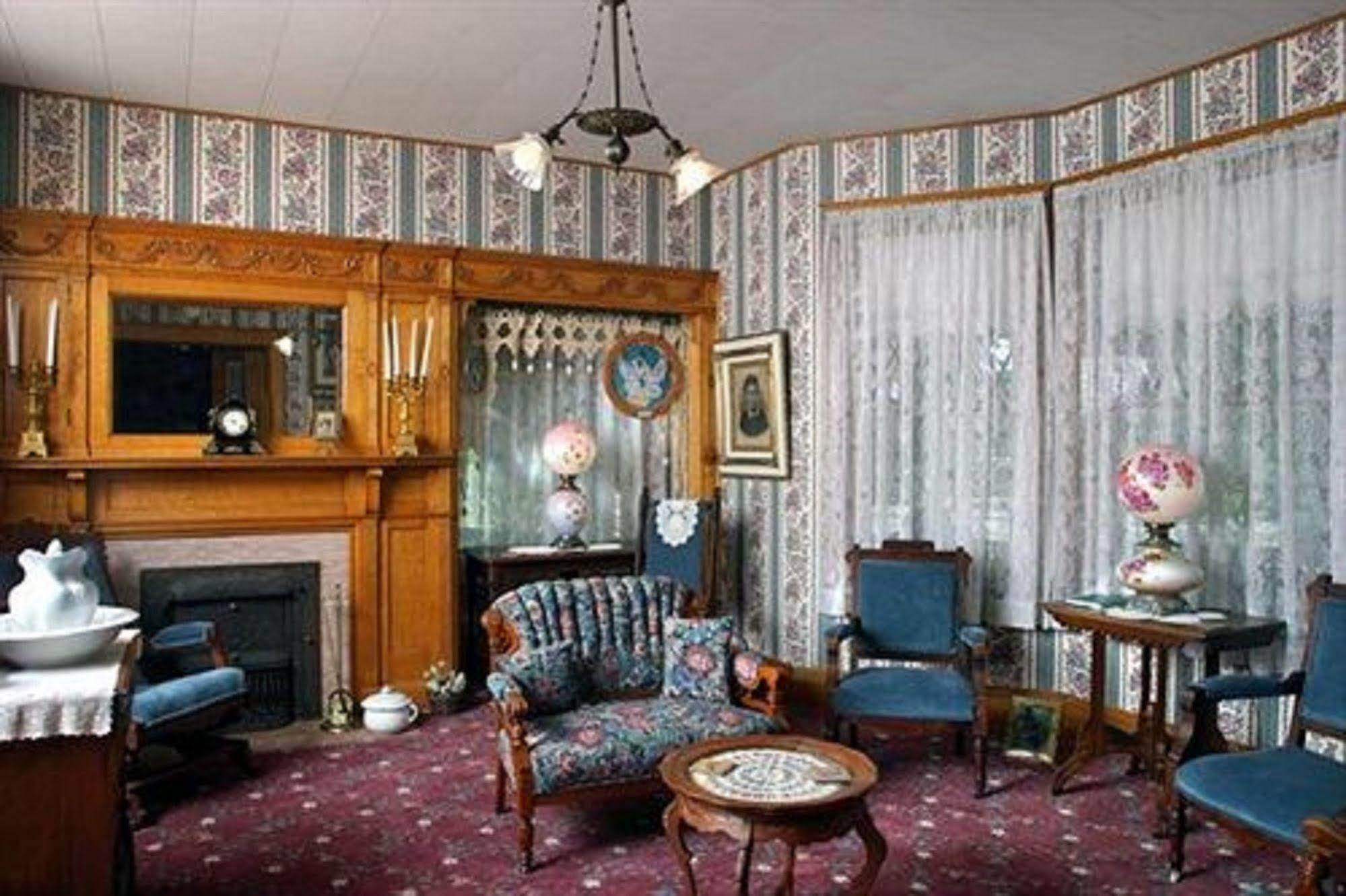 Oakenwald Terrace Hotel Chatfield Værelse billede